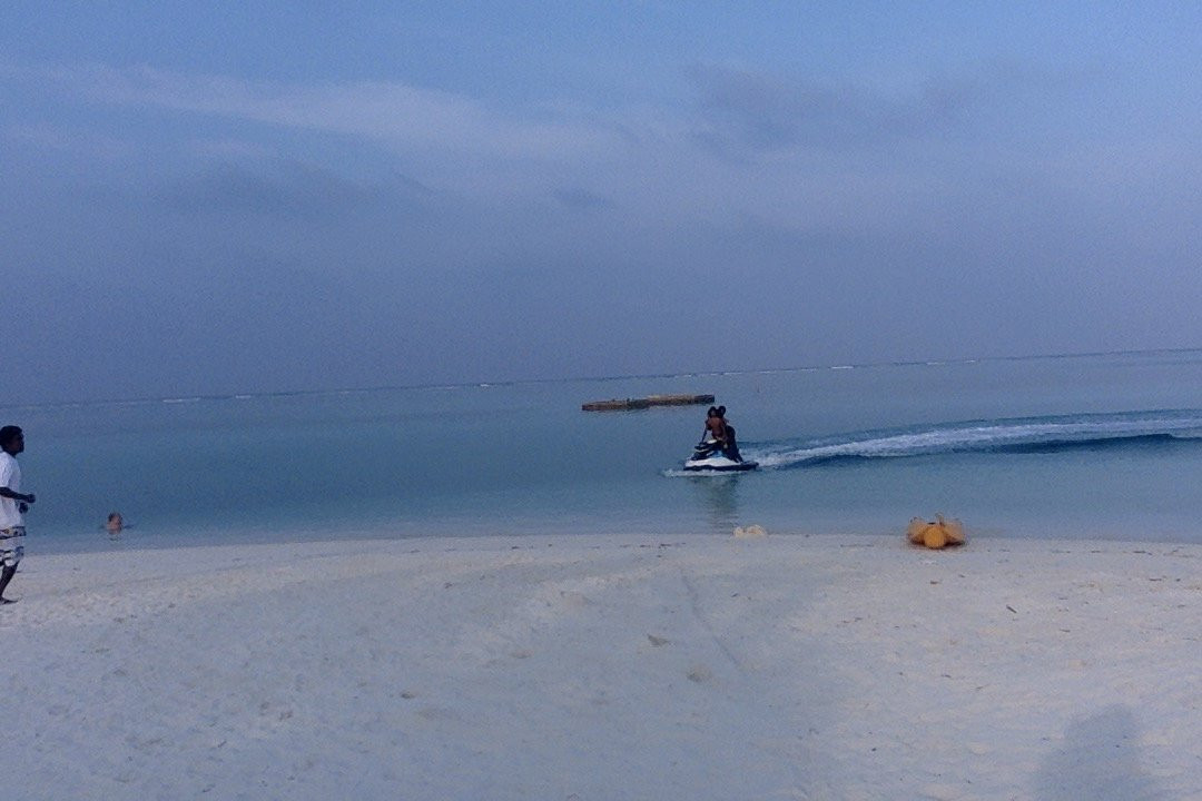 Dhiffushi Island旅游攻略图片