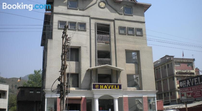 Hotel RJ Haveli