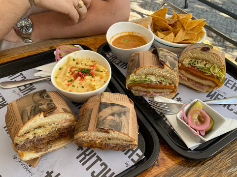 Manifest Taproom主图