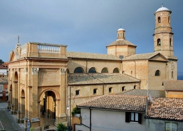 Basilica Cattedrale Santa Maria Assunta景点图片
