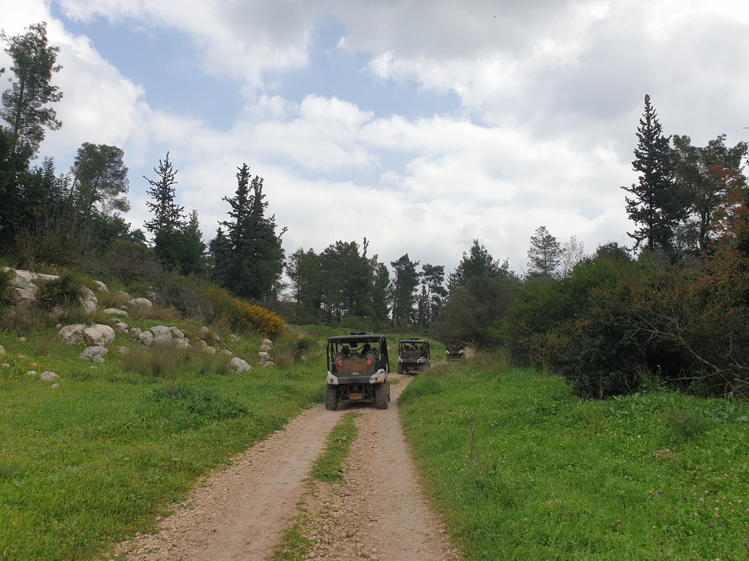 Azimut ATV tours景点图片