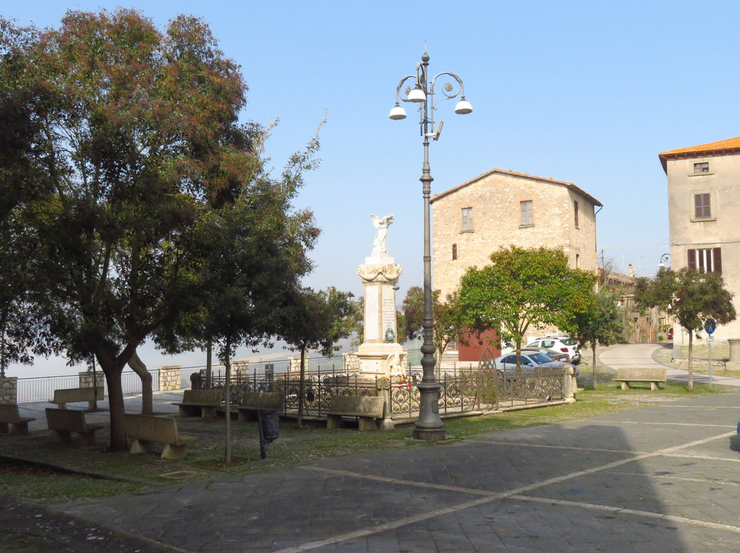 Piazza della Rocca-Castiglione in Teverina必去景点