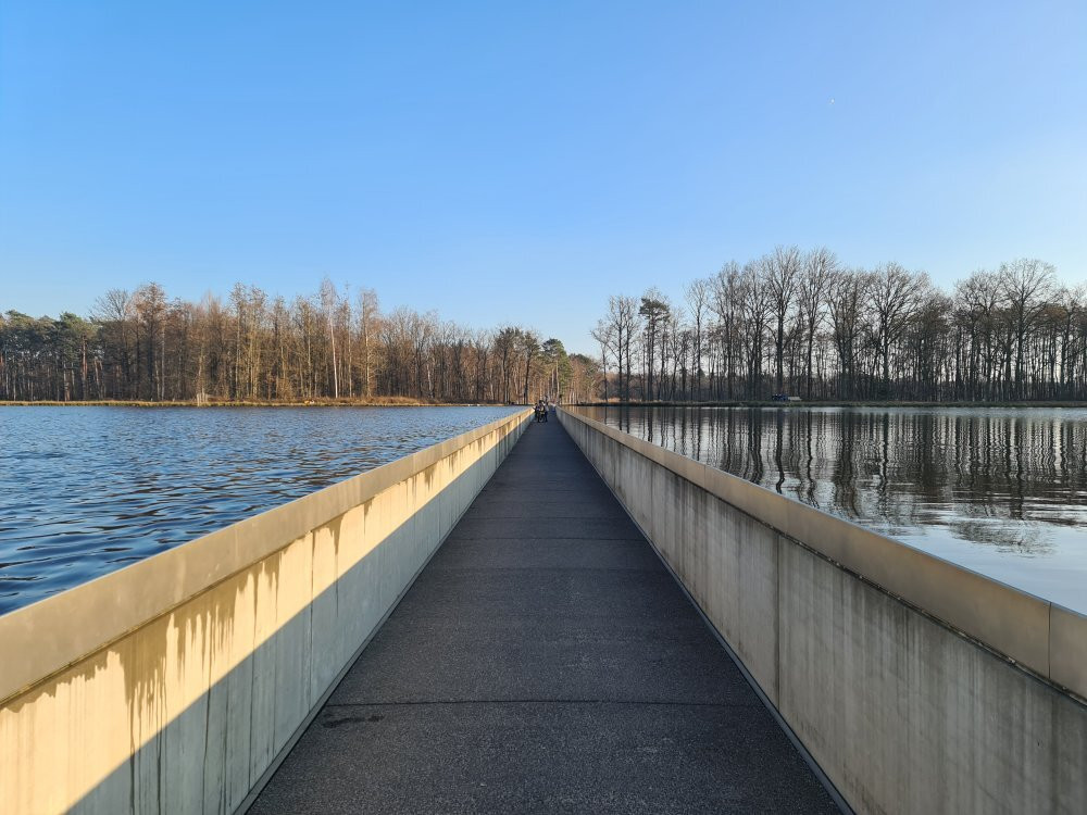 Fietsen Door Het Water景点图片