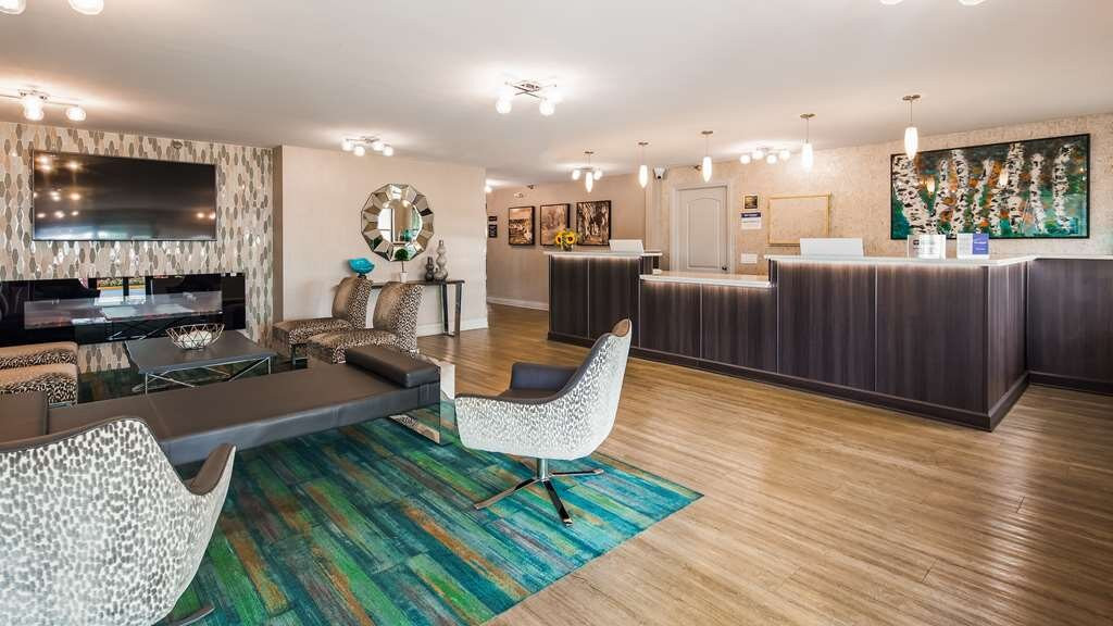 西佳内珀维尔酒店主图