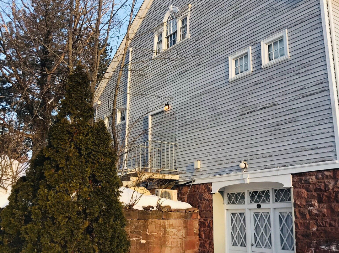 Simsbury 1820 House主图