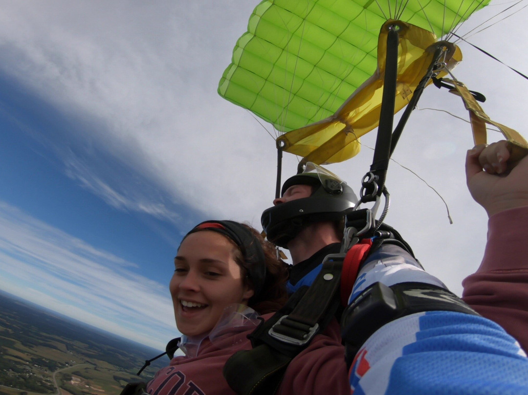 Skydive Wisconsin Dells景点图片