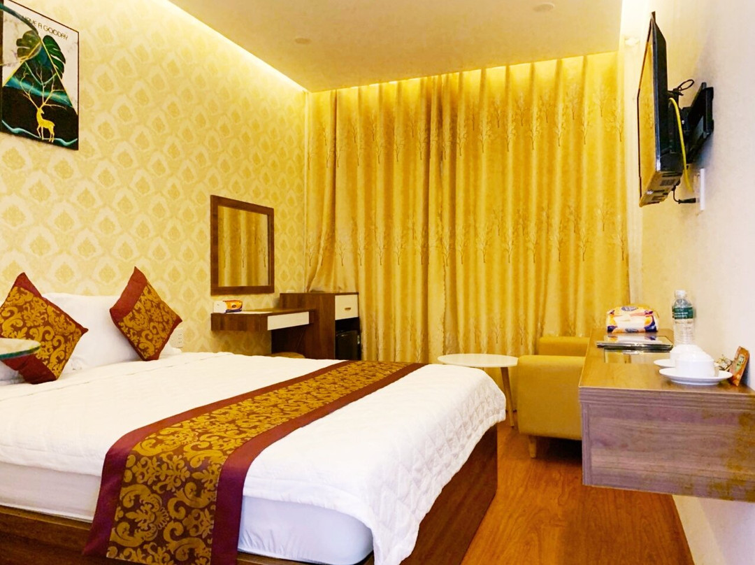 Gold City Hotel