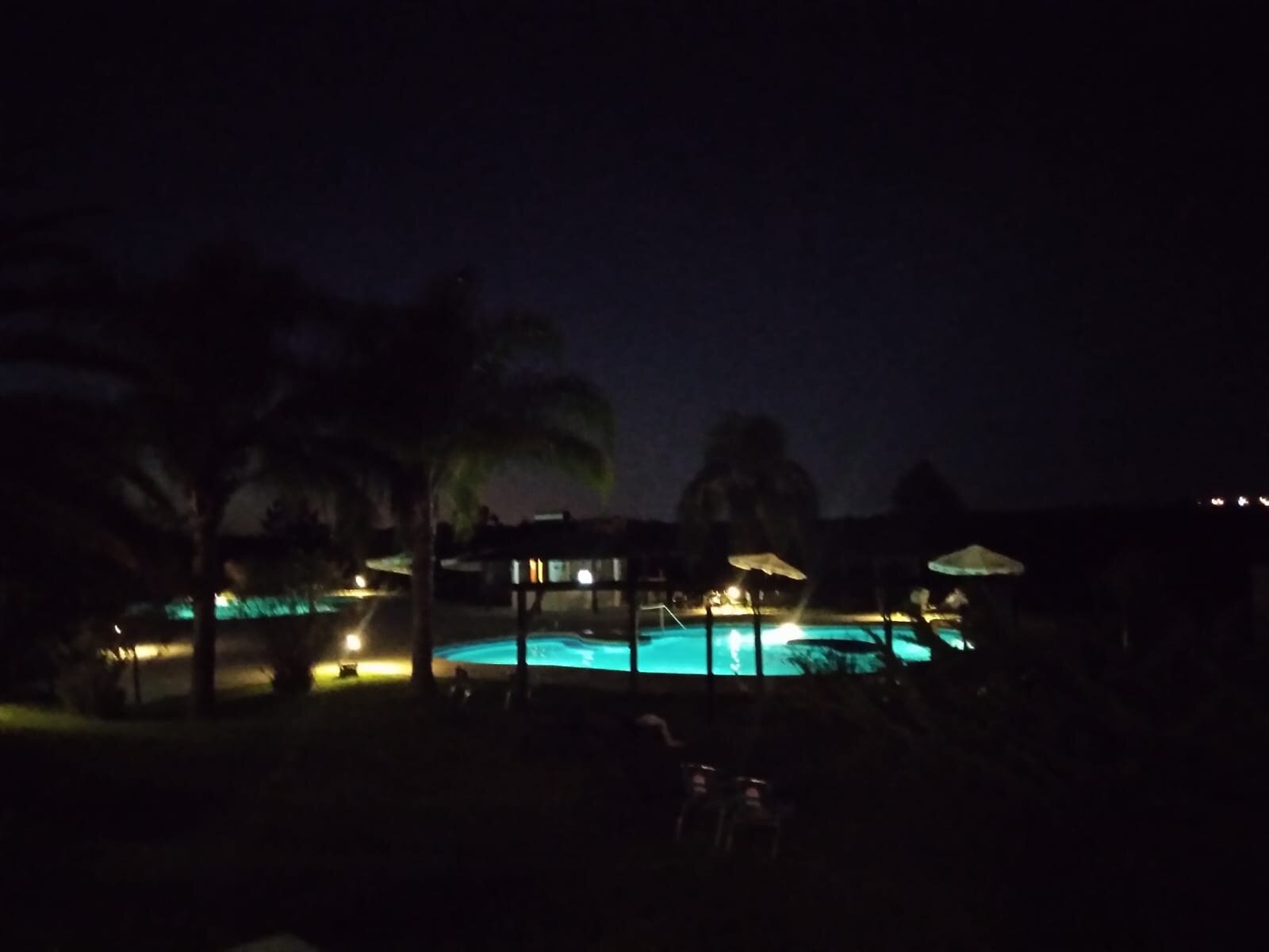 Los Naranjos Resort Spa Termal-泳池