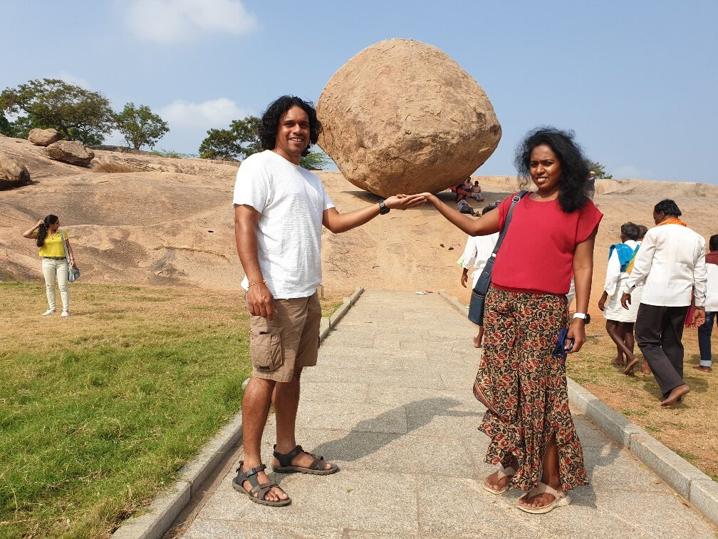 Krishna's Butter Ball-玛玛拉普蓝必去景点