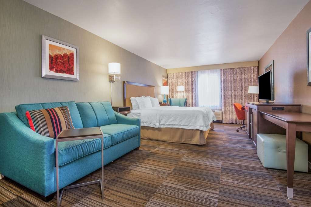 Hampton Inn & Suites Los Alamos White Rock主图
