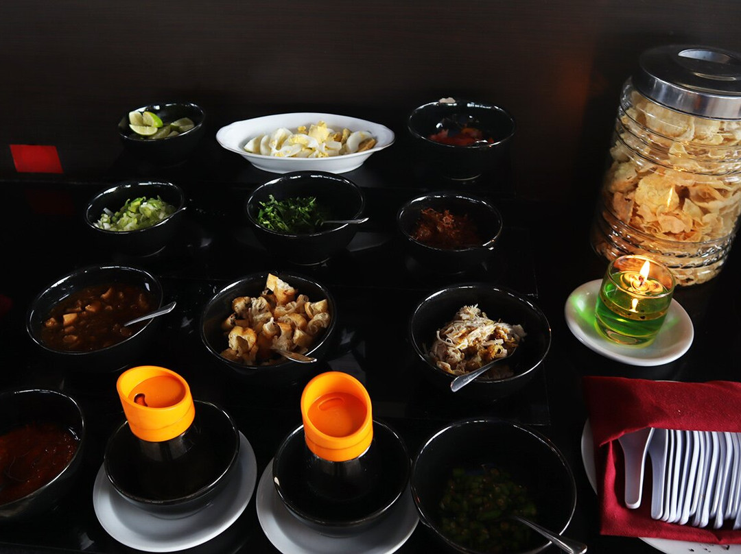 维多利亚大酒店主图