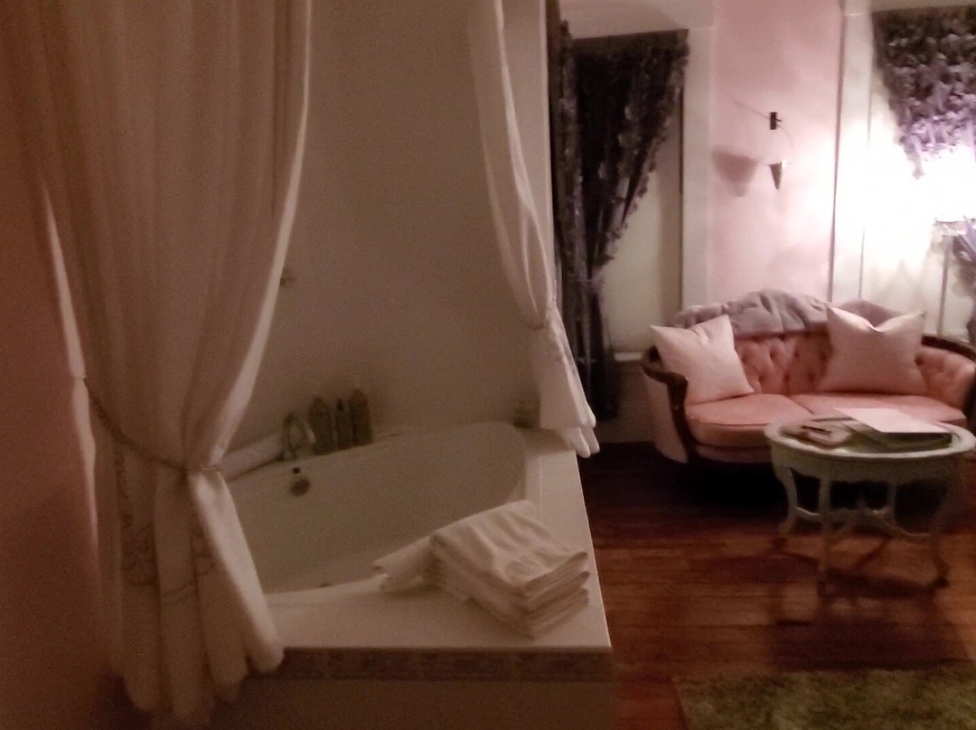 The Laurel Oak Inn主图