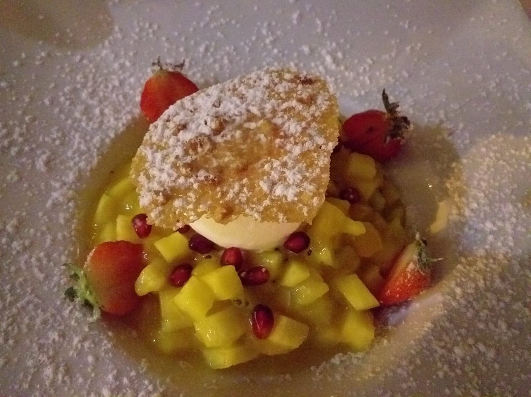 杜帕瑟酒店主图