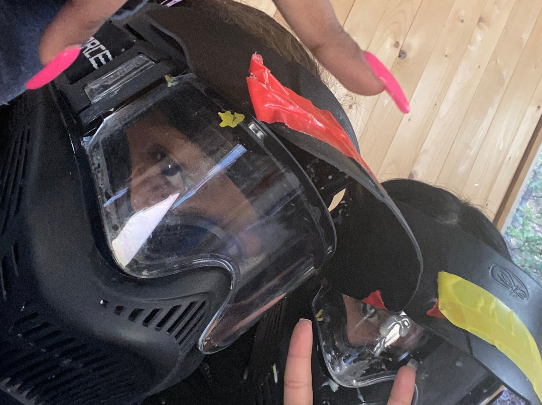 Le terrain de paintball La Roche du Diable景点图片
