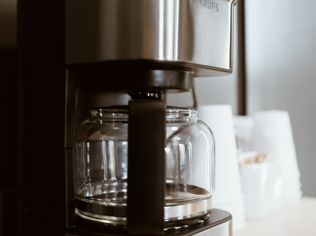 The Flying Steamshovel主图