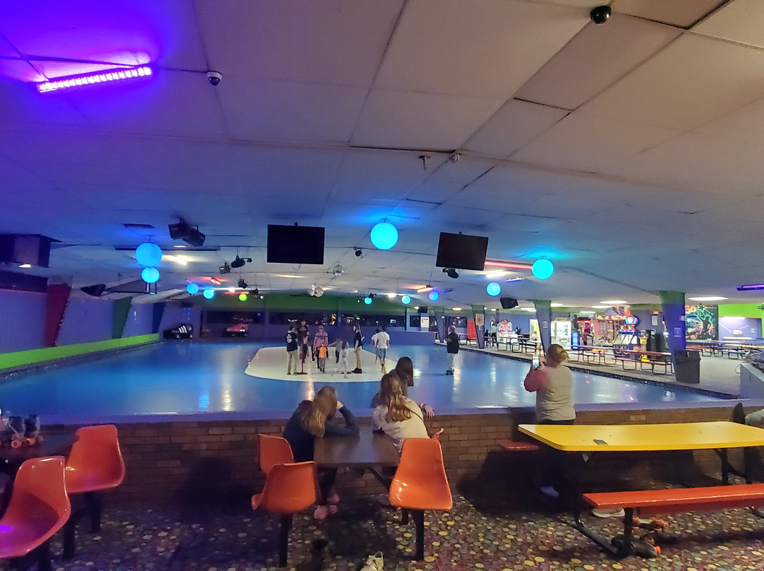 Finley's Fun Center-London必去景点