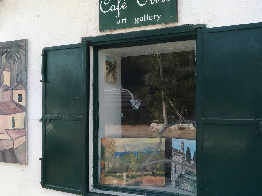 Cafe Olive-迪迪姆必去景点