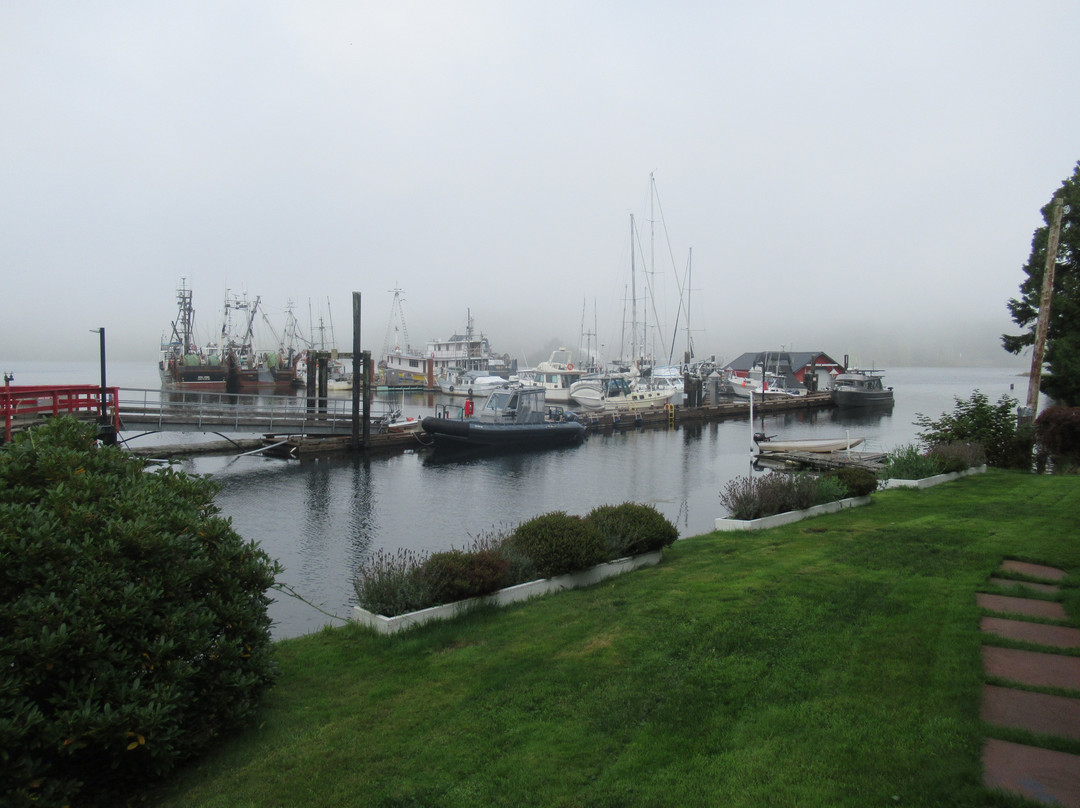 Bayshore Waterfront Inn主图