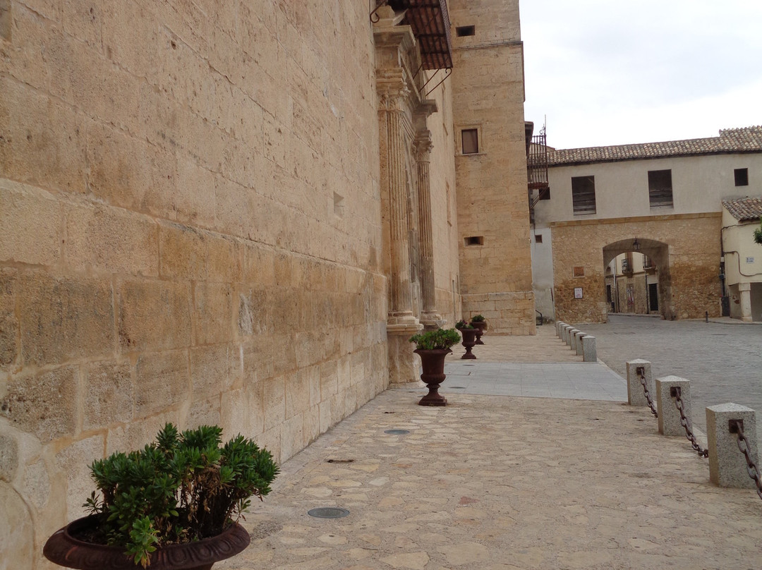 Plaza de la Hora-Pastrana必去景点