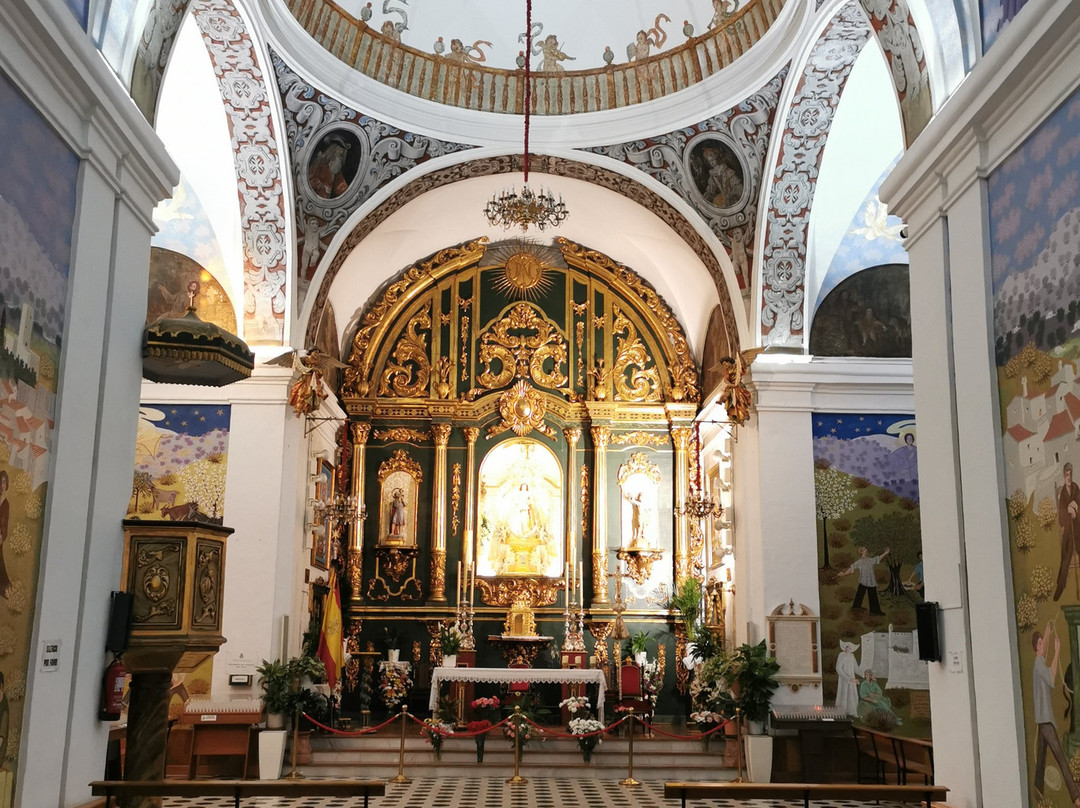 Ermita de Nuestra Senora de los Remedios景点图片