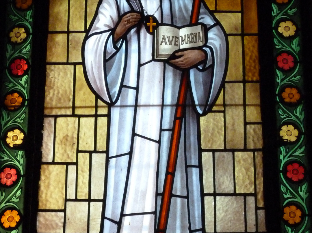Abbazia Di Chiaravalle Di Fiastra景点图片