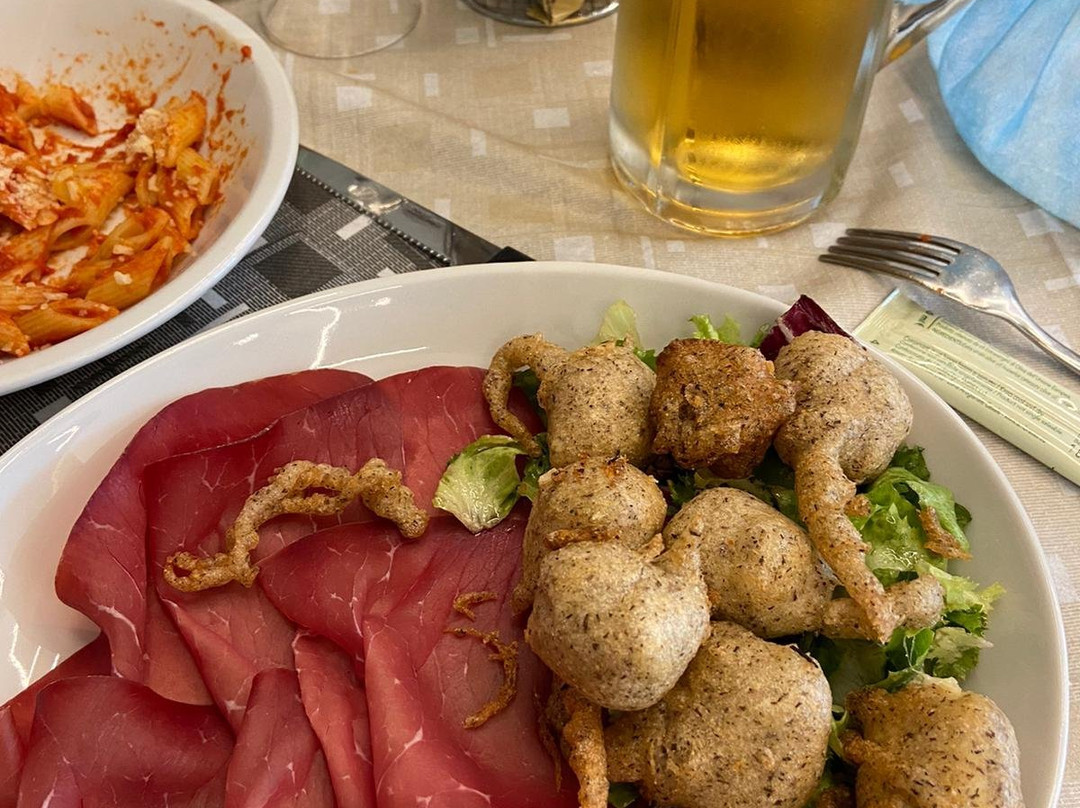 Hotel Ristorante Sasso Remenno Pizzeria主图