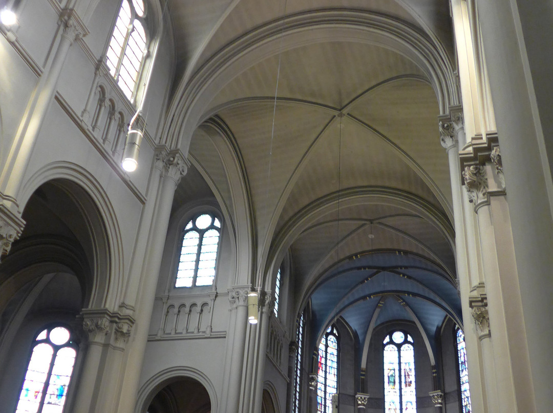 Eglise Saint Gilles-圣吉尔必去景点