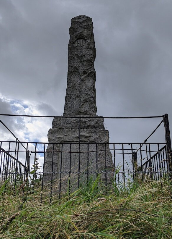 Monument To Donald Cargill景点图片
