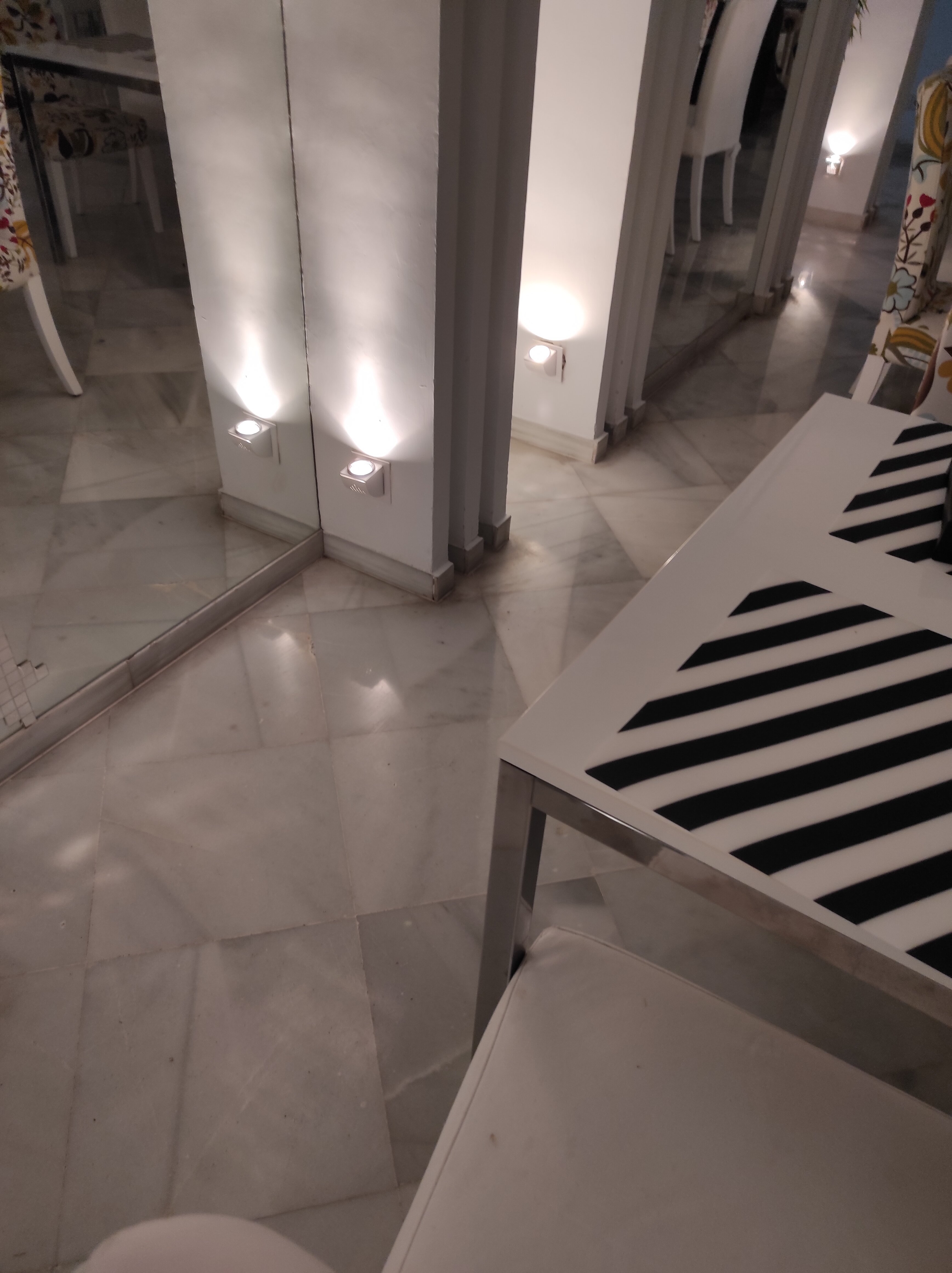 Hotel Suites Albayzin del Mar-餐饮