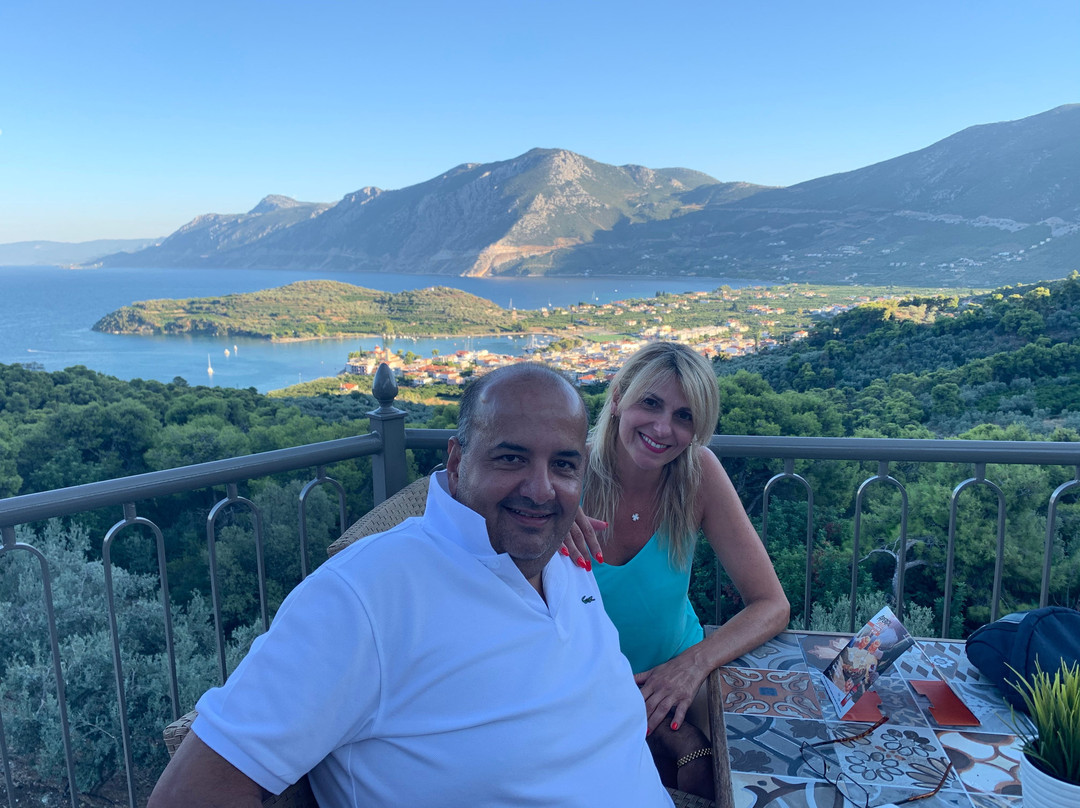 Akron Luxury Holidays主图