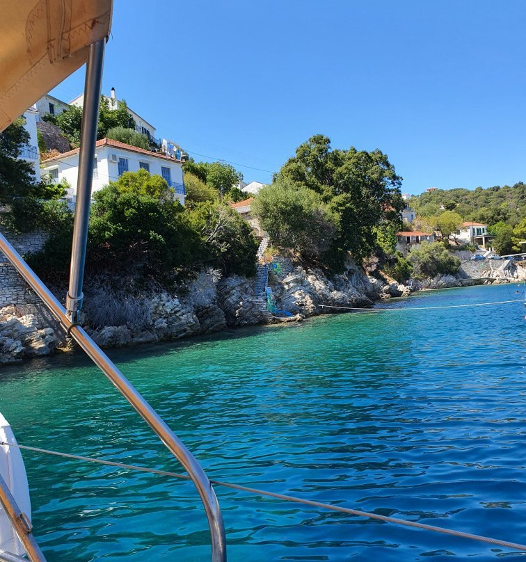 Kefalonia Day Trips-阿吉亚埃菲米亚必去景点