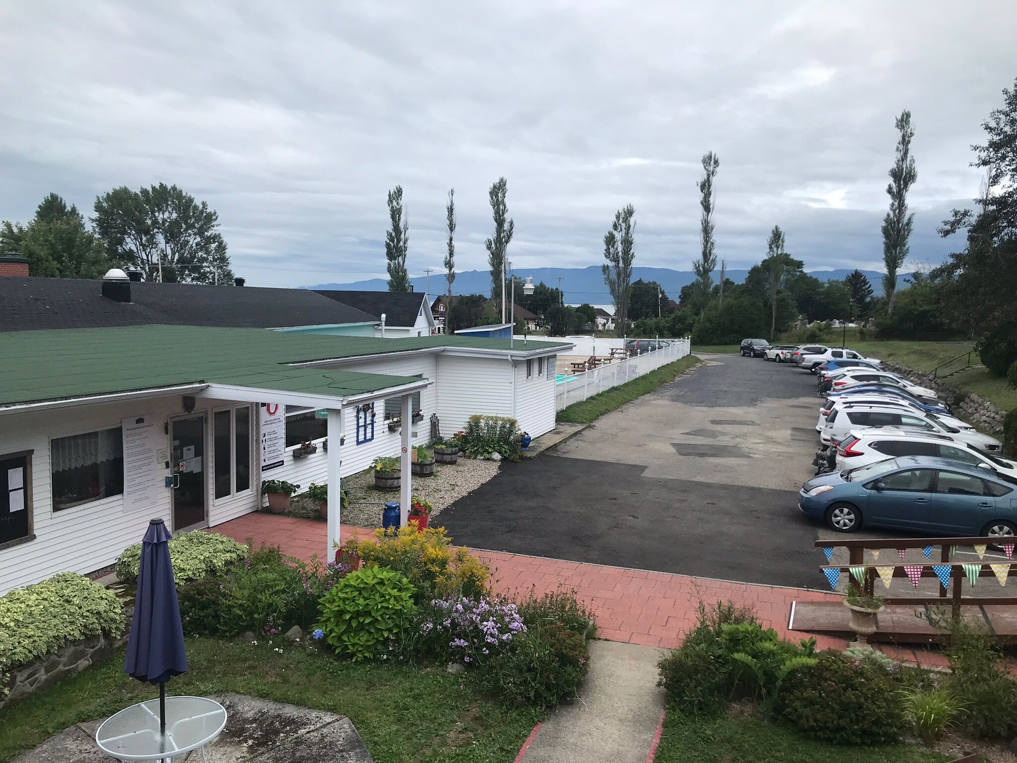 Hotel-Motel Les Voitures d'Eau-官方