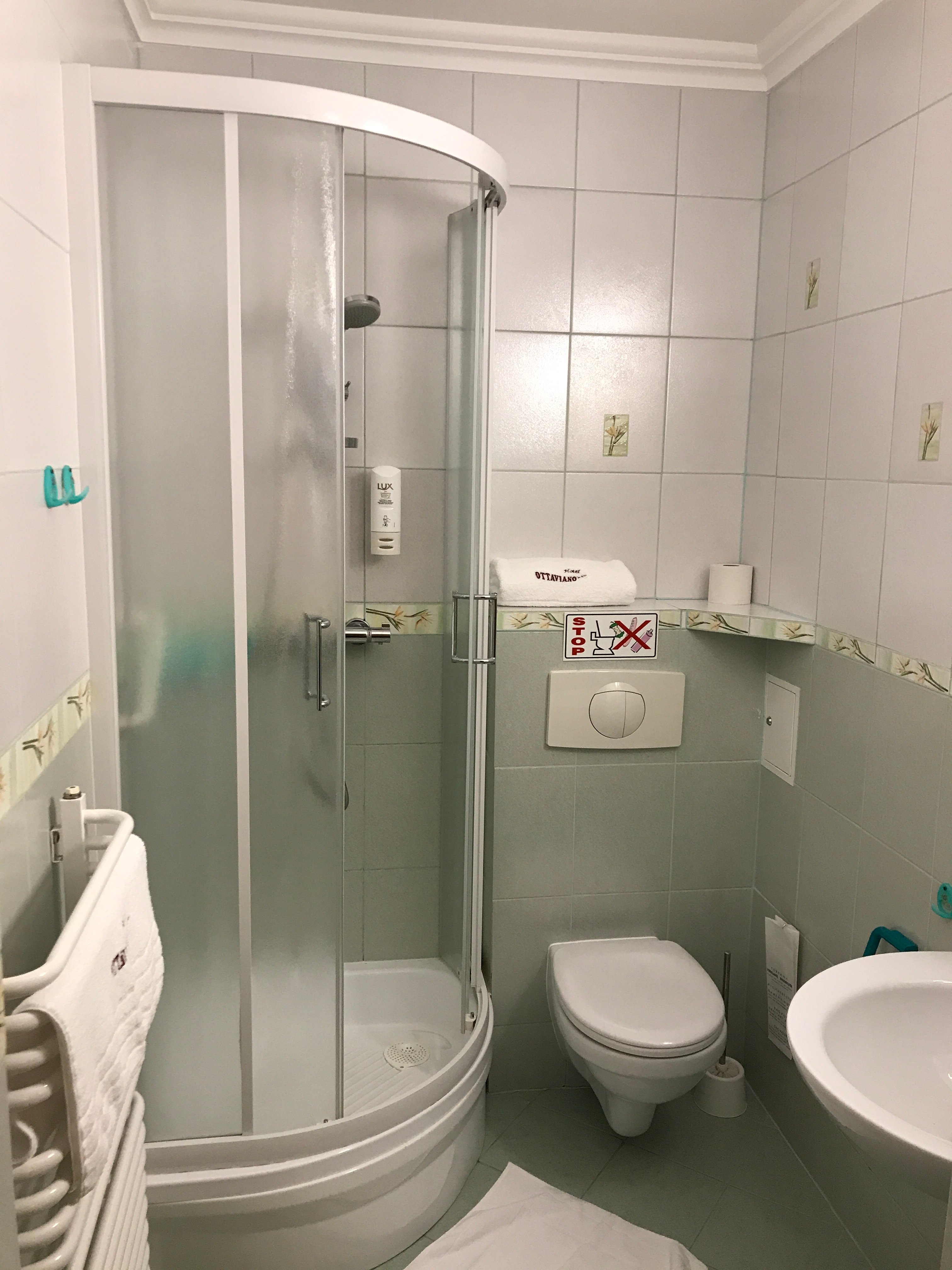 Hotel Ottaviano-浴室