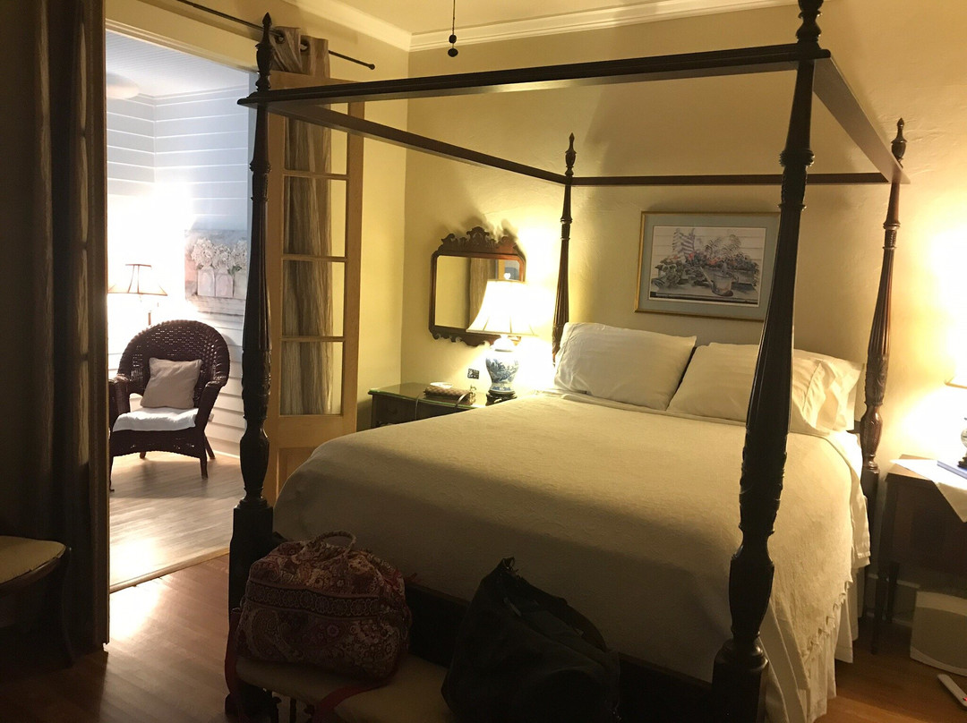 Blue Willow Bed and Breakfast主图