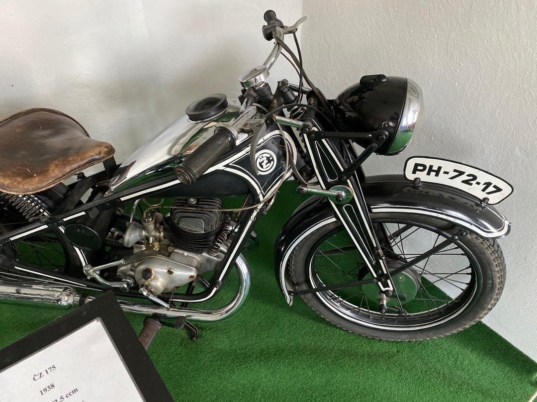 Muzeum historických motocyklů-Becov nad Teplou必去景点