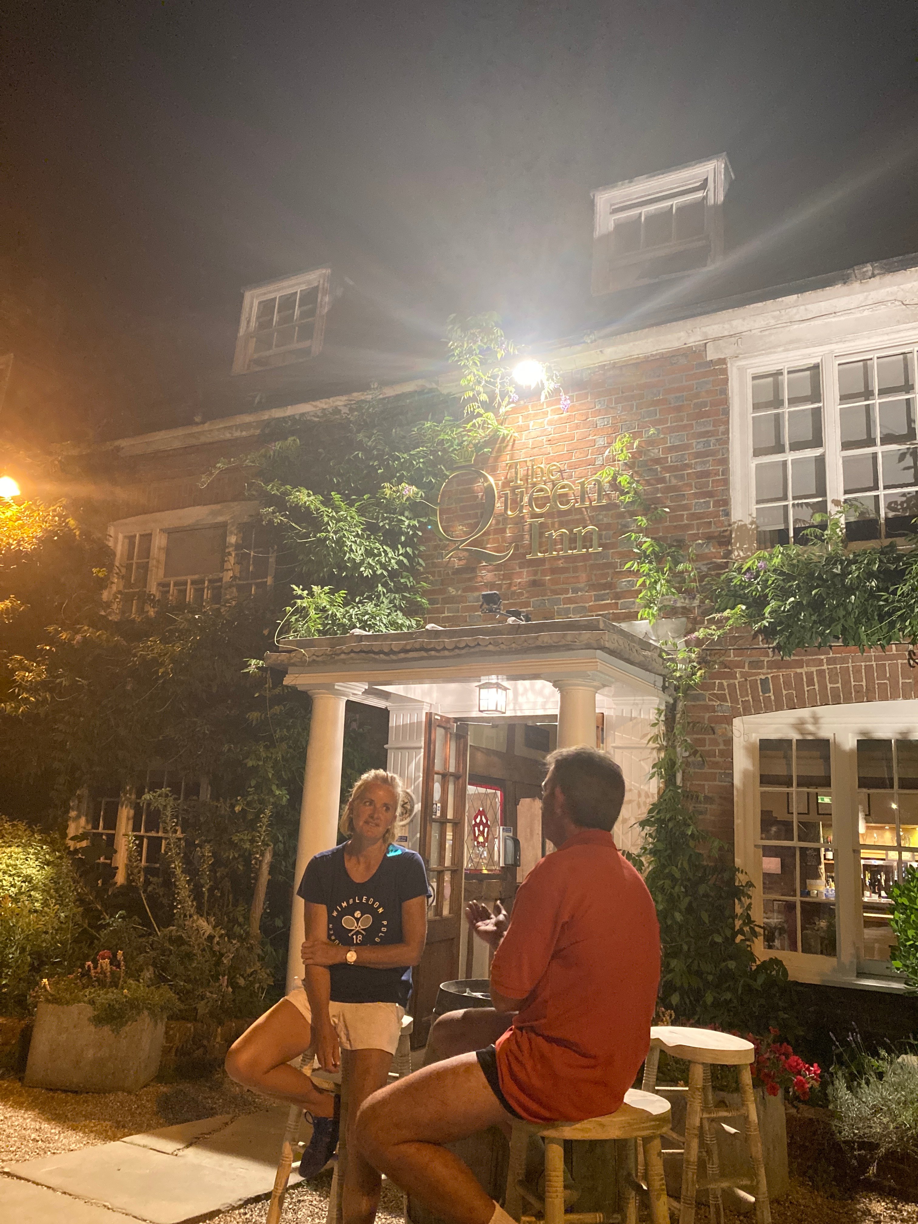 The Queen's Inn-官方