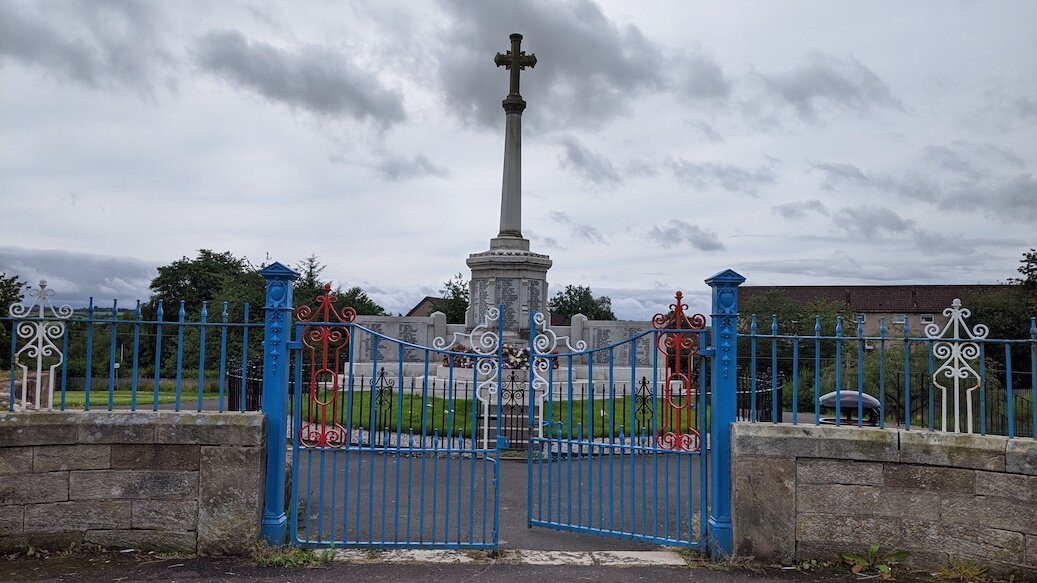 Larkhall War Memorial景点图片