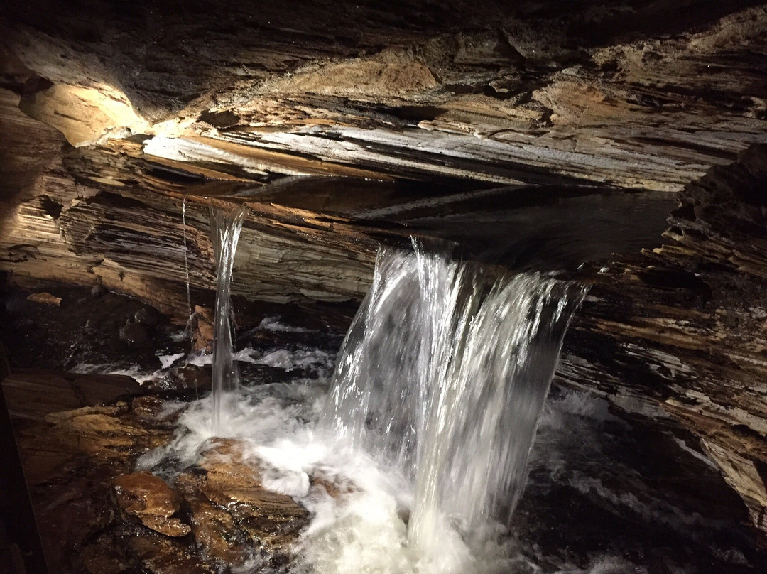 Gronligrotta Cave景点图片