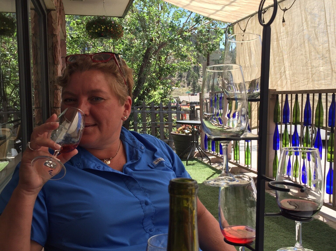 Snowy Peaks Winery-埃斯蒂斯公园必去景点