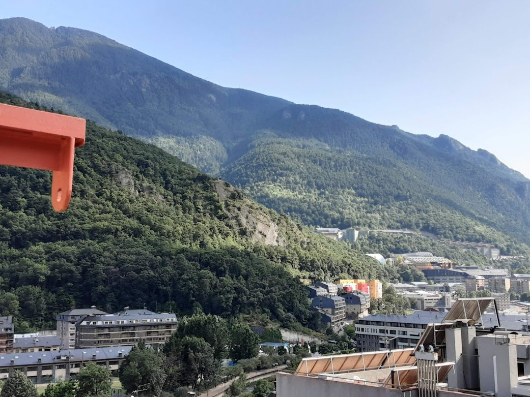 伊萨德酒店主图