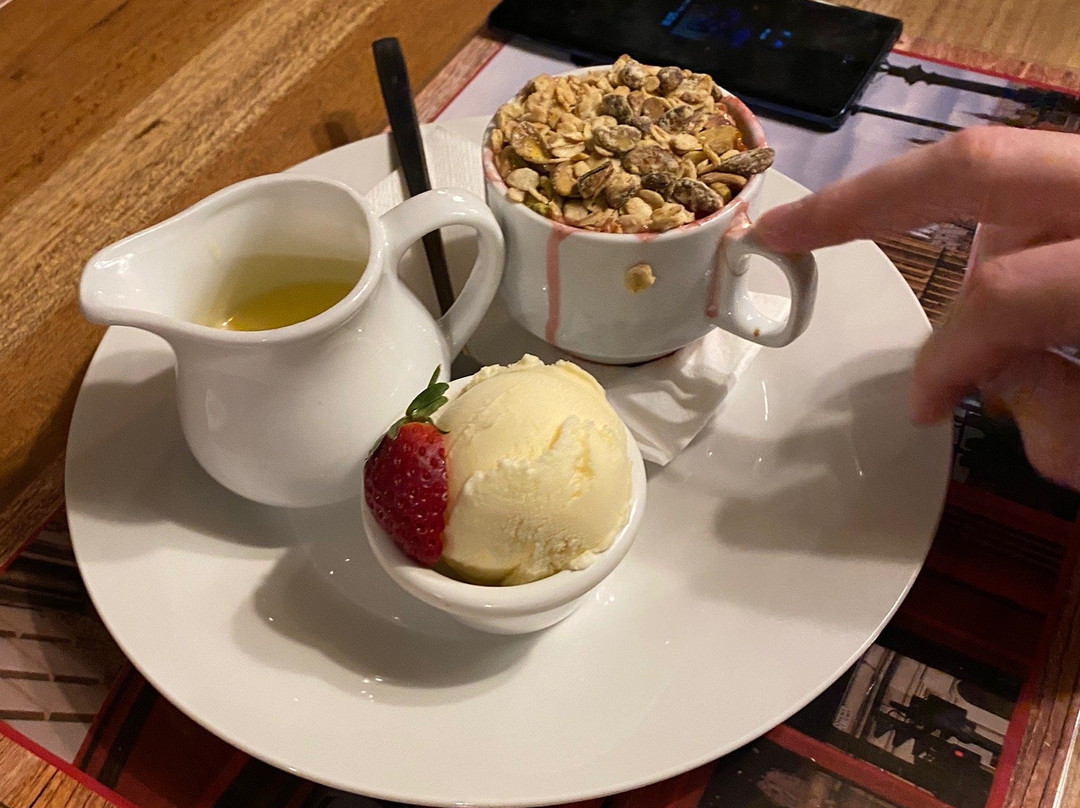 Fox & Hounds Country Inn主图