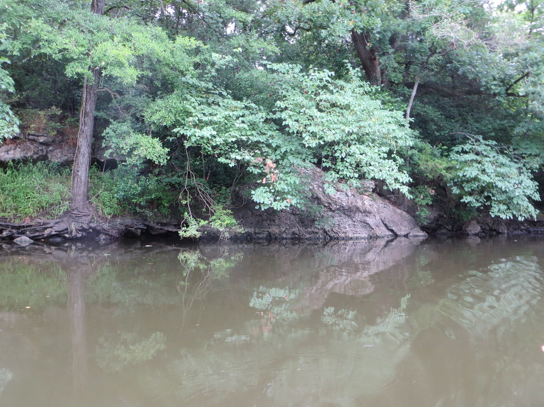 Limestone Bluffs Paddling Trail-Mexia必去景点