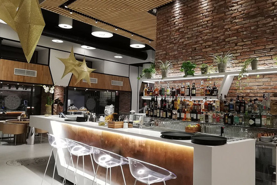 Gravity Lounge & Food