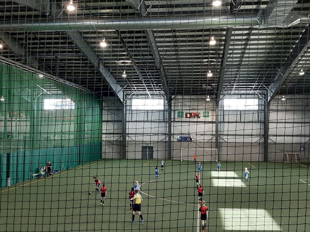 Complexe Multisport Saint-Eustache-Saint-Eustache必去景点