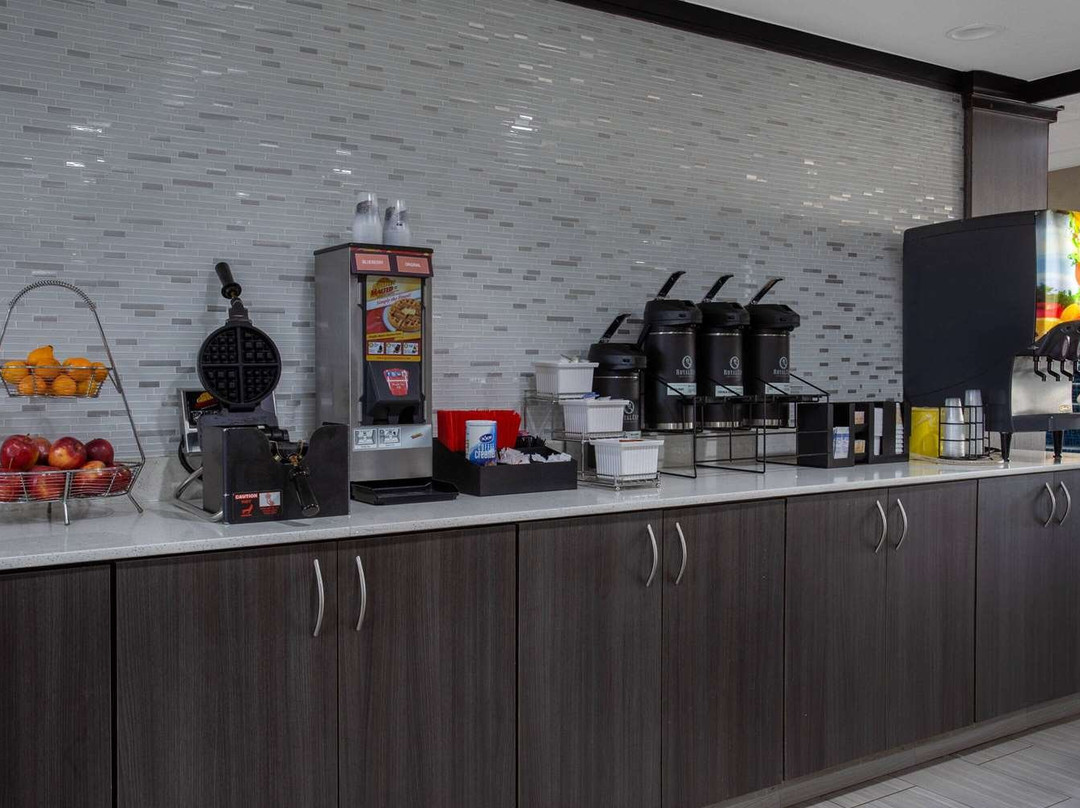 La Quinta Inn by Wyndham Peru Starved Rock State Park主图