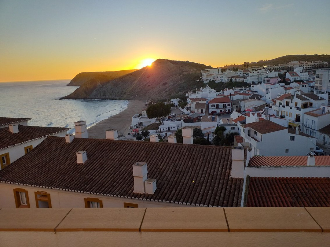 Praia Do Burgau 酒店主图