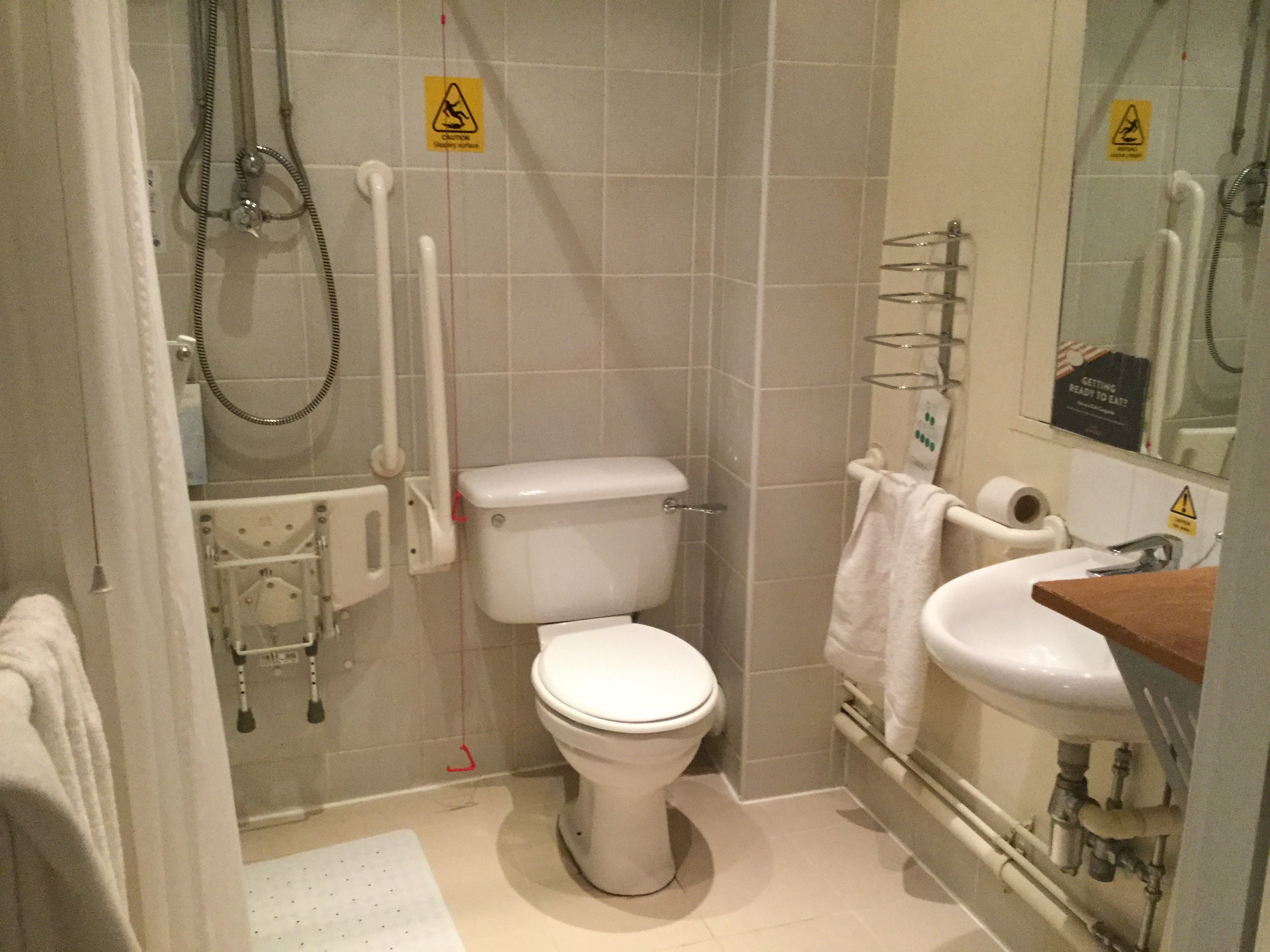 Travelodge Leicester Central North-浴室