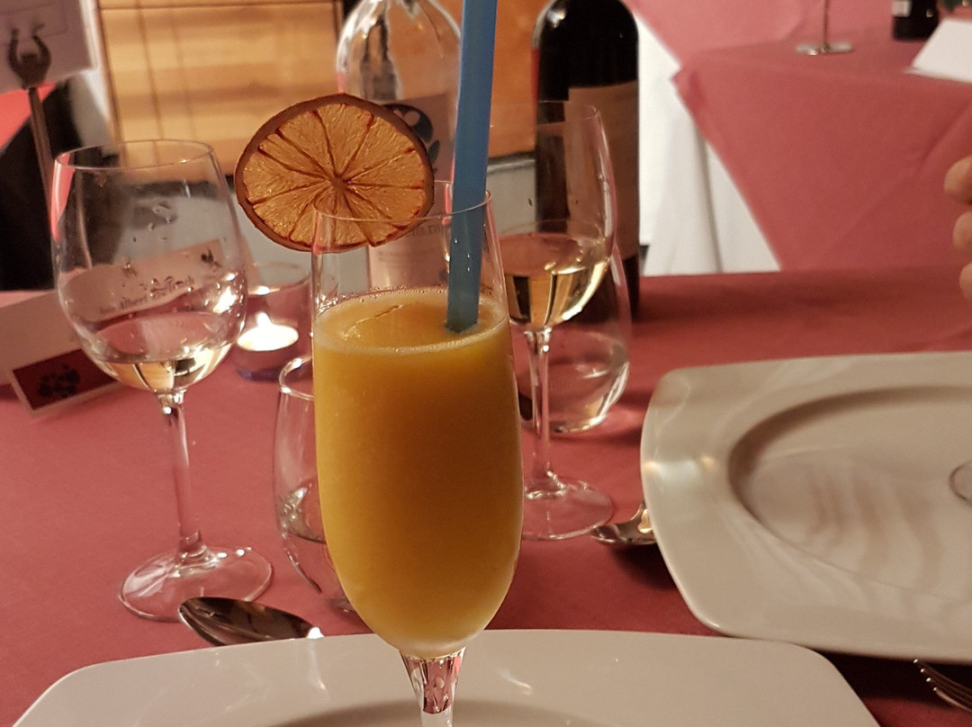 拉库阿大酒店主图