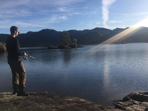 Base Camp Litlandstrand-弗莱克菲尤尔必去景点