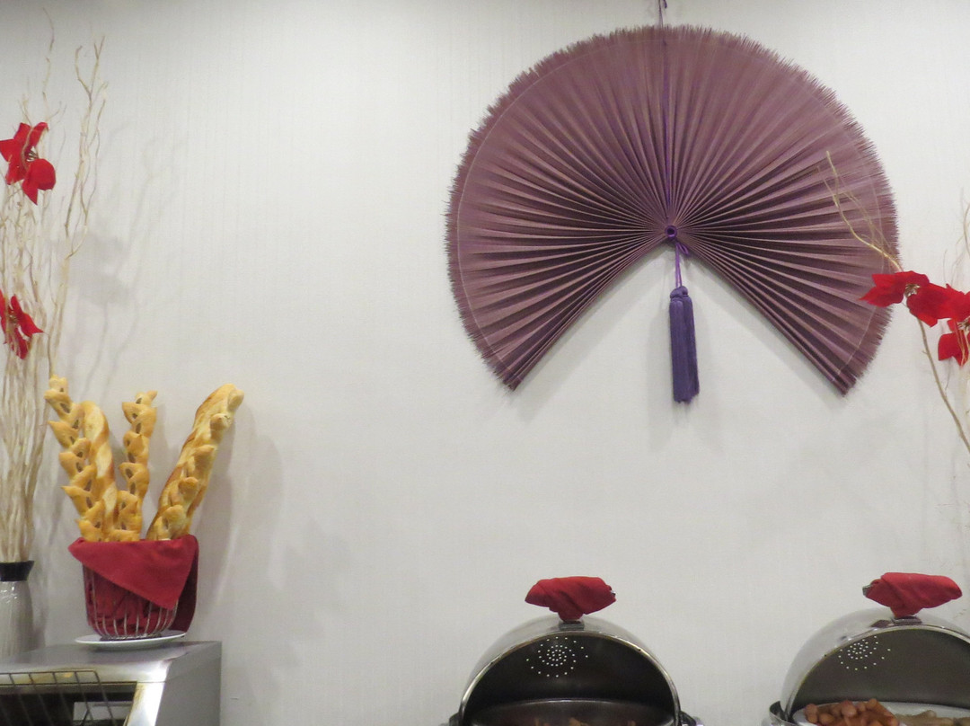 下龙皇家莲花酒店主图